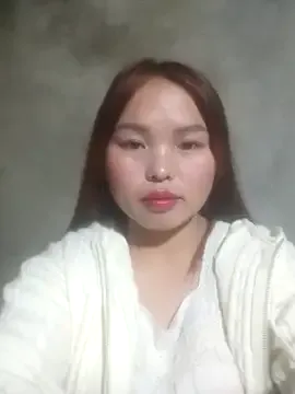 Savi-cute on StripChat