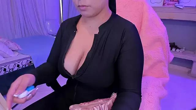 Freechat scarlet_miller1 on StripChat