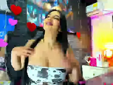 Scarlet_Reyes