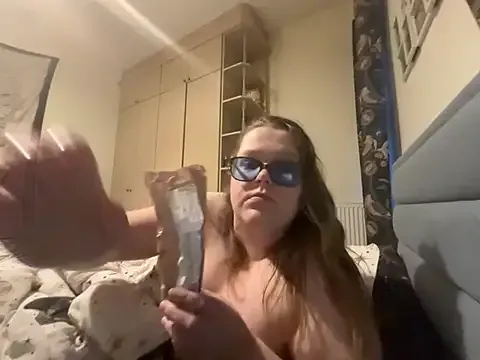 Scarletcum22 — Car