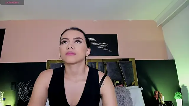 ScarletTorres — Moans sucking two fingers