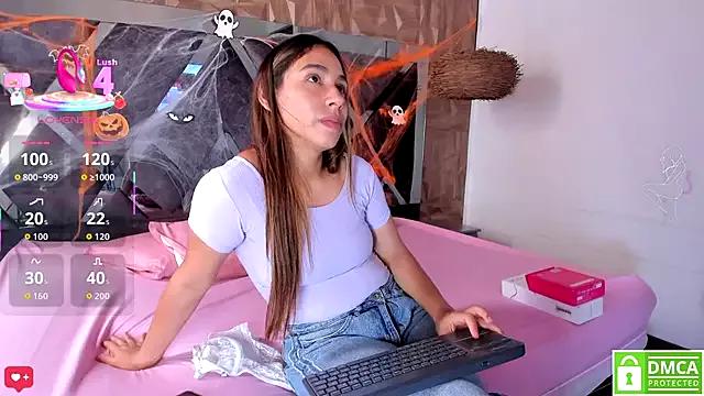 Selene__Lopez_ on StripChat 