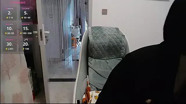 selinajuan from StripChat