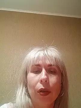 Freechat SelinaLovqx on StripChat