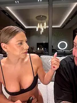 Freechat SexOnMyLvL on StripChat