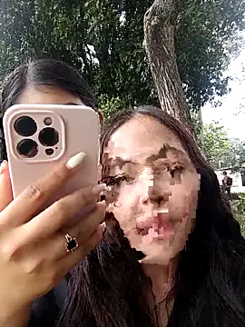 Sexy_cloe_outdoors