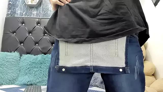 Watch sweet model Sexyboys_cutex18 sexyboys_cutex18 from StripChat