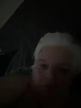 Freechat sexychazza16 on StripChat