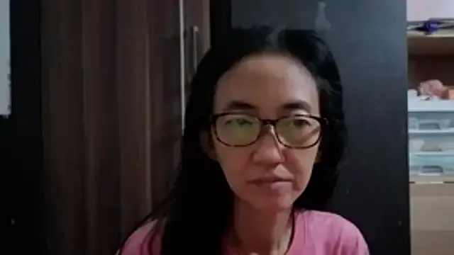 sexyCitty — topless dance  for 1 song