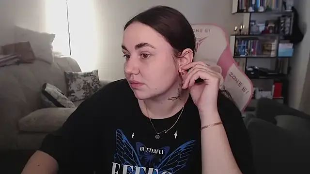 SexyWitch_666 — Freechat on StripChat