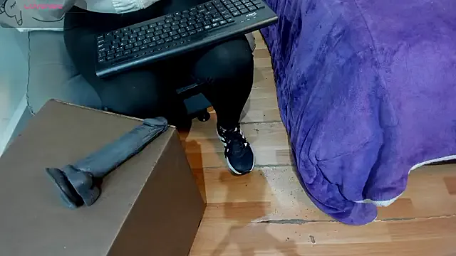 Shantal__G — I am on my knees goddess