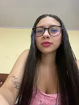 Shayla--broos — Ride dildo + 5 min control lush