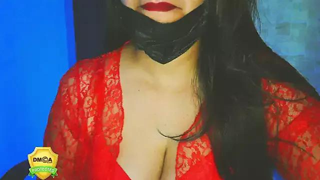 shy_saloni on StripChat