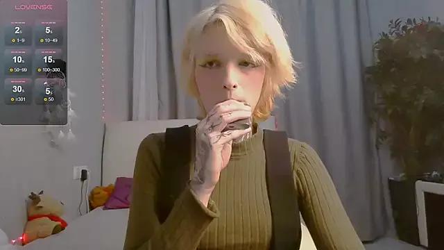 Freechat Simona_Rain on StripChat