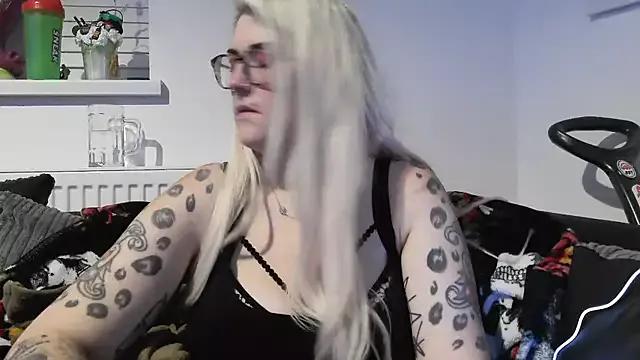 Sizzling_Indie36 on StripChat 