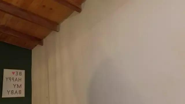 Freechat sky_collinss on StripChat