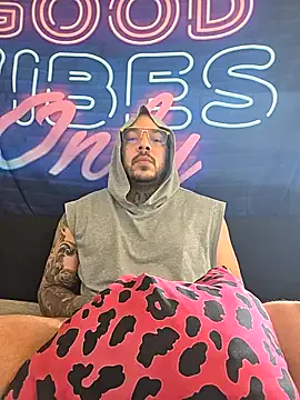 SlaveX2 — Fait moi vibrer le lush