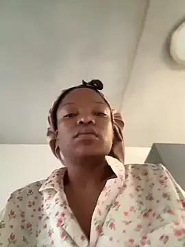 Freechat slimcateee on StripChat