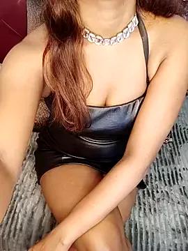 Smayra_model21 from StripChat