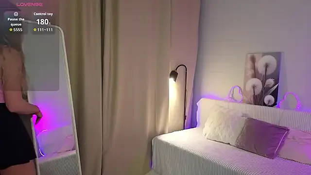 SmolCutie — MAKE ME CUM HARD