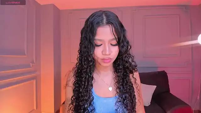 SophieHouston_ on StripChat