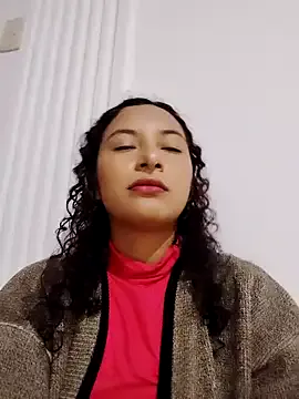 Sou_Sweet — on four for my open legs