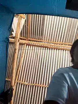 Soymaia — Show buttocks