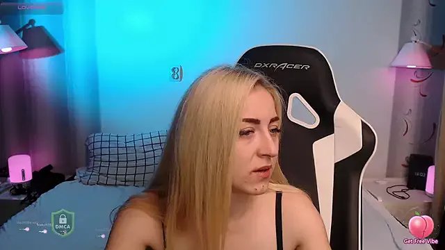 Freechat space_danger on StripChat