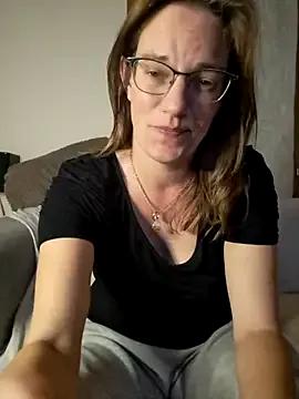 SpiceLea on StripChat