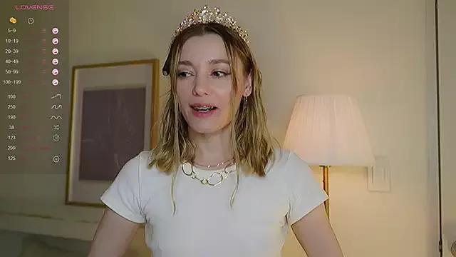 StarryMary from StripChat