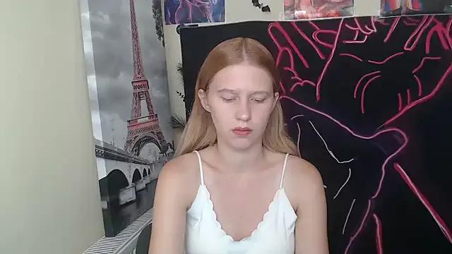 Freechat StellaCRL on StripChat