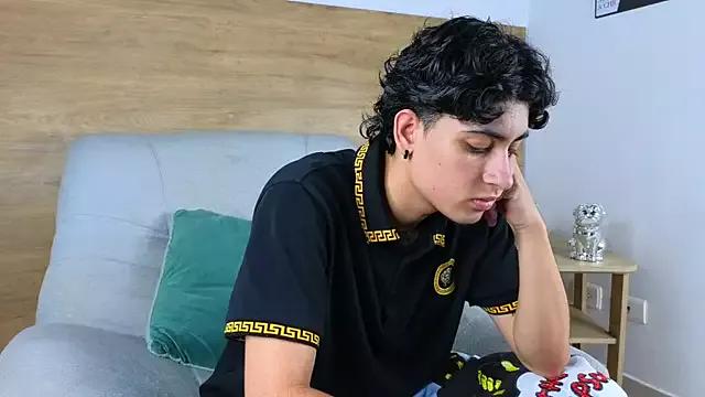 Naked Stiven_Benet_ wants you to fuck zir body now Stiven_Benet_ from StripChat