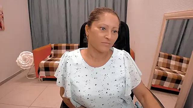 sunny_lady_0 on StripChat 
