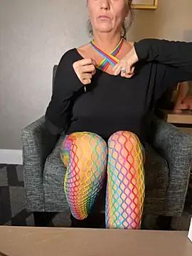 Checkout SweetandSluttyMilf, she wants to masturbate for you SweetandSluttyMilf from StripChat