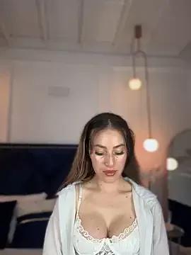 SweetieSinXXX on StripChat 