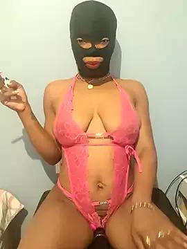 Freechat sweetybae75 on StripChat