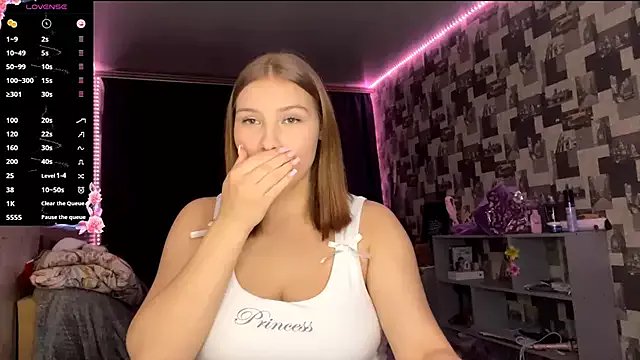 SwiiSweet on StripChat 