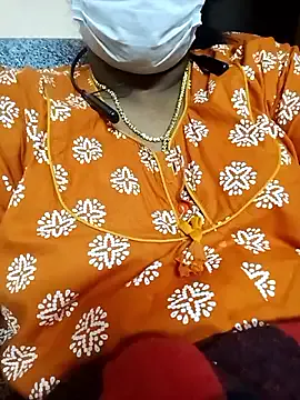 Tamil_Bhuvi69 — Naval, boobs, leg