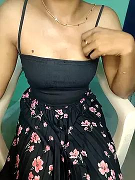 Tamilpallavi on StripChat