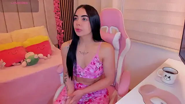 tamy_xoo — Plug on my ass