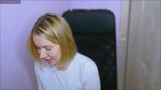 StripChat TaylorBre is Private TaylorBre — Magic doggy style