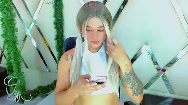 TaylorMon — MAKE ME CUM ON YOUR ASS AND COCK 