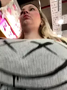 Teya_moon_ on StripChat