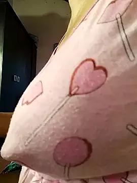 tharu_sweet on StripChat 