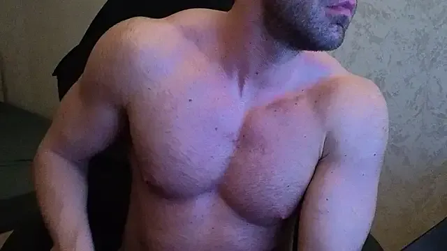 StripChat TheFitGiant is Freechat TheFitGiant — Get oiled up