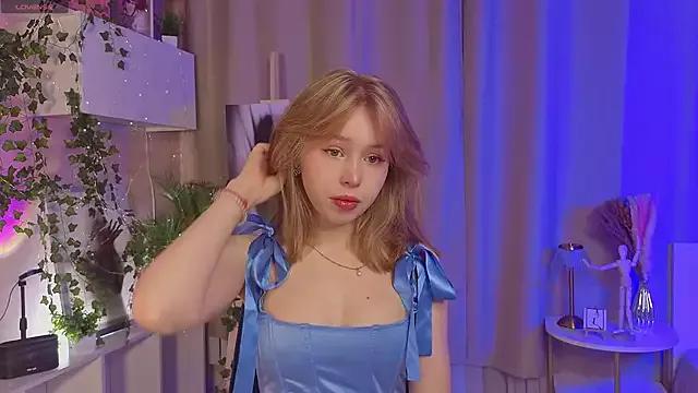 TheolaLonghofer from StripChat