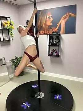 Masturbate to sexy escort TheRealJessyLey TheRealJessyLey from StripChat