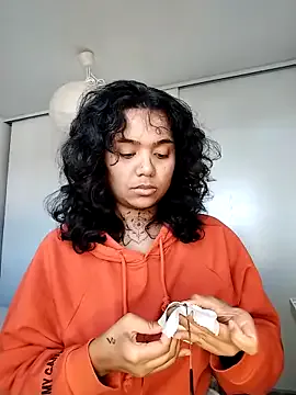 therealsun8 — Freechat on StripChat