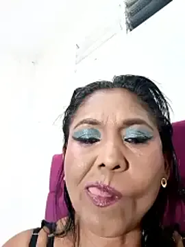 Tifanny_Love33 — Fingers in my big hot pussy