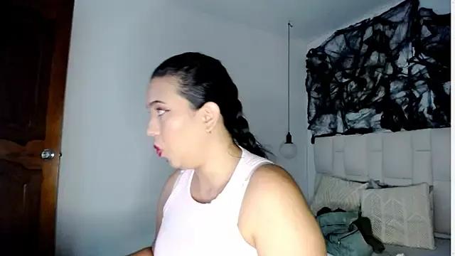 tiffany__pink on StripChat 
